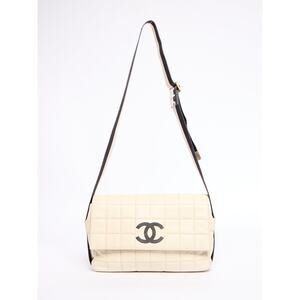Chanel Beige Chocolate Bar Star CC Crossbody